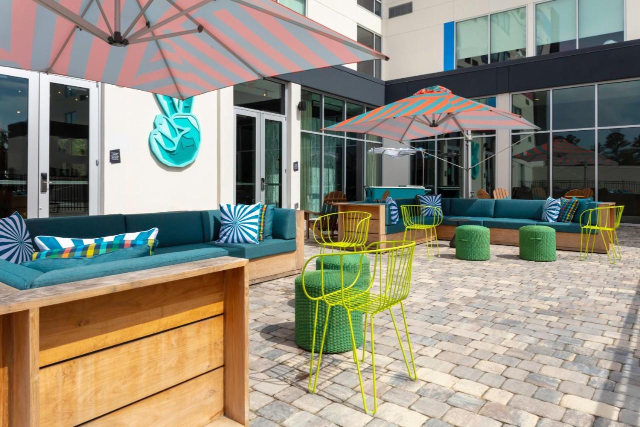Aloft Savannah Airport プーラー エクステリア 写真