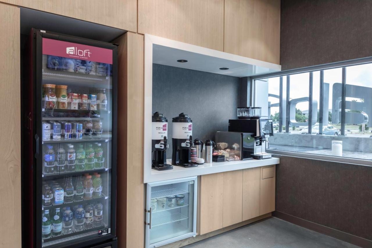 Aloft Savannah Airport プーラー エクステリア 写真